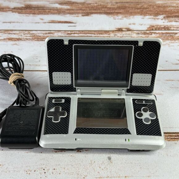 Nintendo DS Handheld System – Carbon Fiber Skin w/ Charger Portable Console Used - Picture 1 of 9